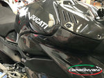 Cache de réservoir en carbone noir brillant de la marque Carbonvani pour Ducati Streetfighter et  Panigale V4