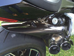 Garde boue arrière en carbone noir brillant de la marque Carbonvani pour Ducati X Diavel